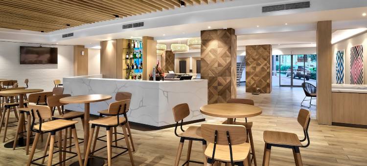 塔努阿广场酒店(Tanoa Plaza Hotel)图片