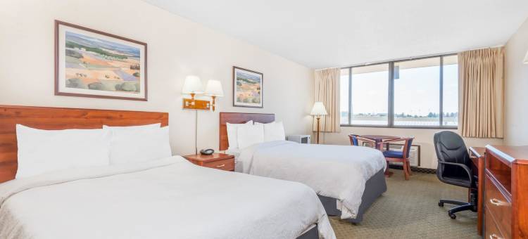 吉列豪生酒店(Howard Johnson by Wyndham Gillette)图片