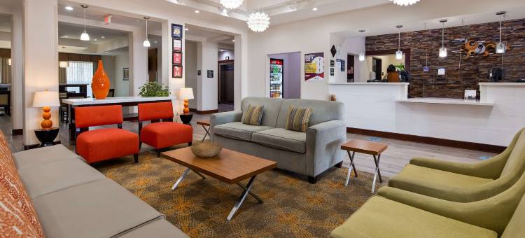 春天贝斯特韦斯特优质套房酒店(Best Western Plus Spring Inn  Suites)图片