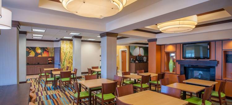 橘子海滩万枫酒店(Fairfield Inn & Suites Orange Beach)图片