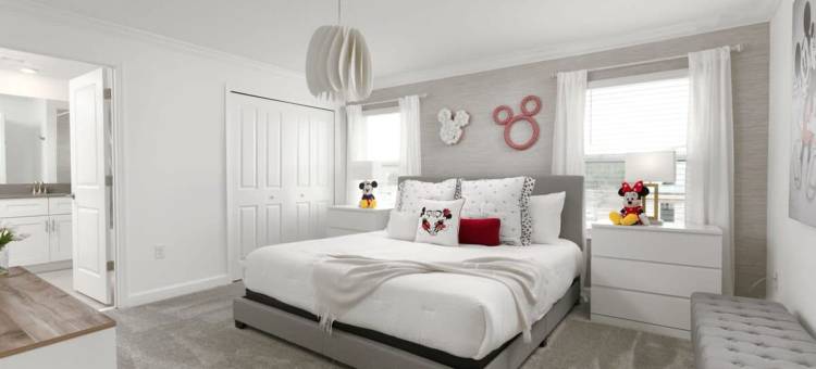魅力米奇主题家庭黄金位置(Charming Mickey-Themed Home Prime Location)图片