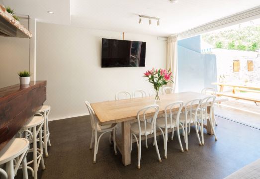 Jet Flamingo Hotel Overview