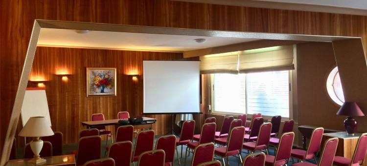 密码酒店(Hotel Chiffre)图片