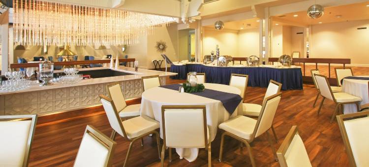 阿什兰山套房酒店(Ashland Hills Hotel & Suites)图片