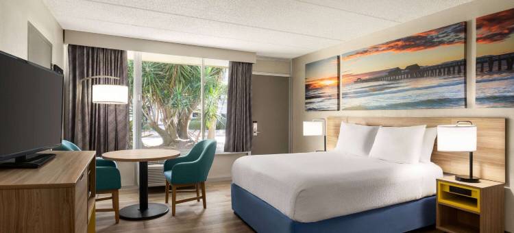 可可比奇海滩卡纳维拉尔港温德姆戴斯酒店(Days Inn by Wyndham Cocoa Beach Port Canaveral)图片