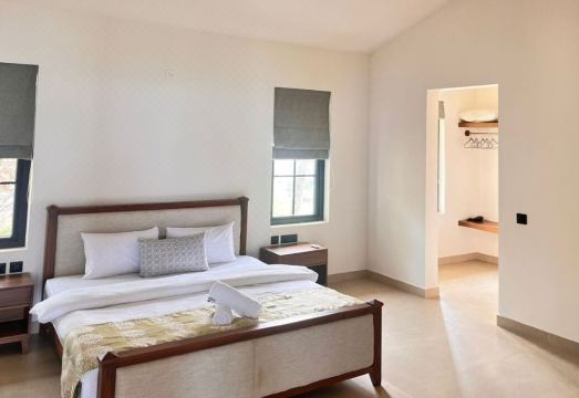 Beach villa Mandrem ocean with Seaview Hotel Overview