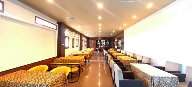 金色季节酒店(GOLDEN SEASON HOTEL)图片