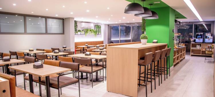 舒适套房酒店(Cozzy Suites Paraíso Hotel)图片