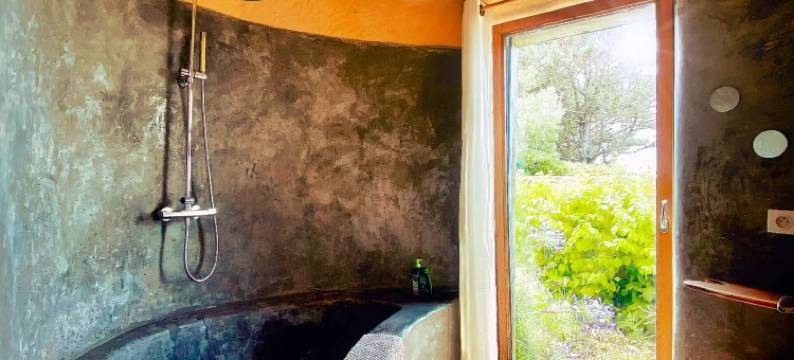 EMBRUNS D'HERBE 慢营地(EMBRUNS D'HERBE SLOW CAMP)图片