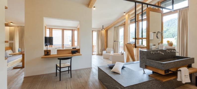 阿琴基希邮政酒店度假村和温泉 - 限成人(Posthotel Achenkirch Resort and Spa - Adults Only)图片