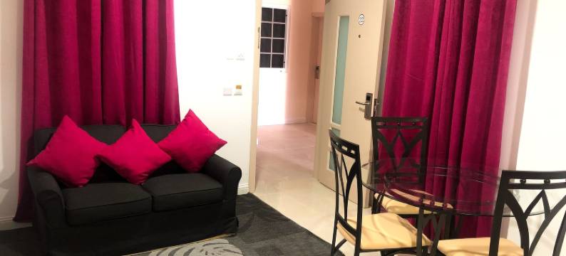 坎利安德拉斯复合式公寓酒店(Calliandras Apartment Complex)图片