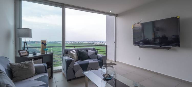 带露台和泳池的现代公寓(Modern Apartment with Terrace and Pool Access)图片