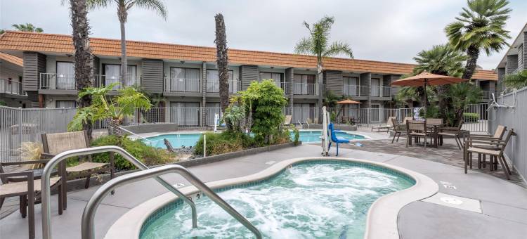 欧申赛德贝斯特韦斯特酒店(Best Western Oceanside Inn)图片