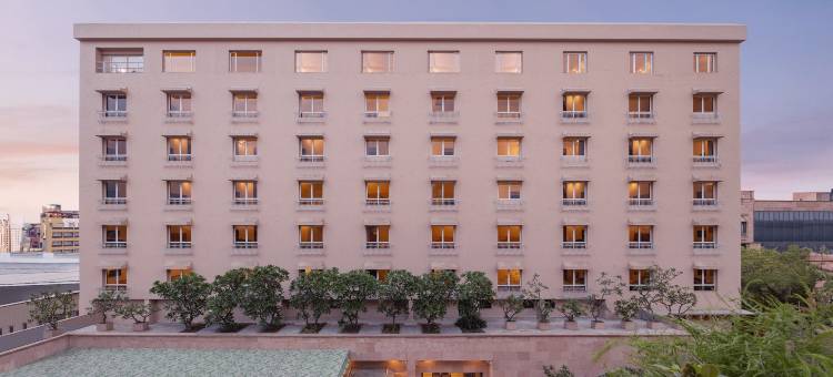 V Sarovar Portico MI Road Jaipur图片