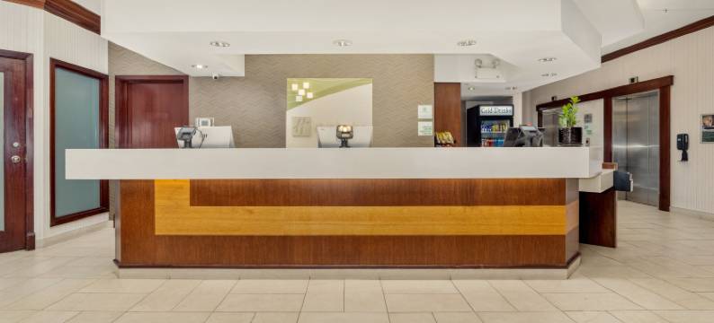 埃德蒙顿南部假日酒店会议中心(Holiday Inn CONFERENCE CTR EDMONTON SOUTH by IHG)图片