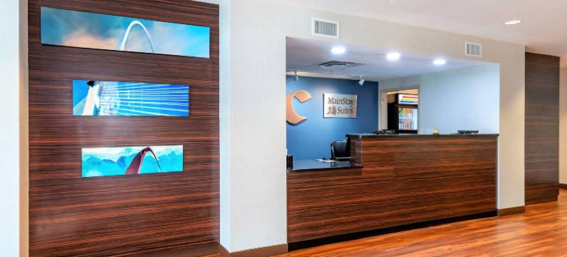 圣路易机场主流套房(MainStay Suites St. Louis Airport)图片