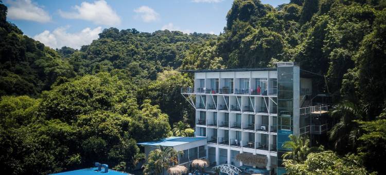 法洛货柜海滩酒店(El Faro Containers Beach Hotel)图片