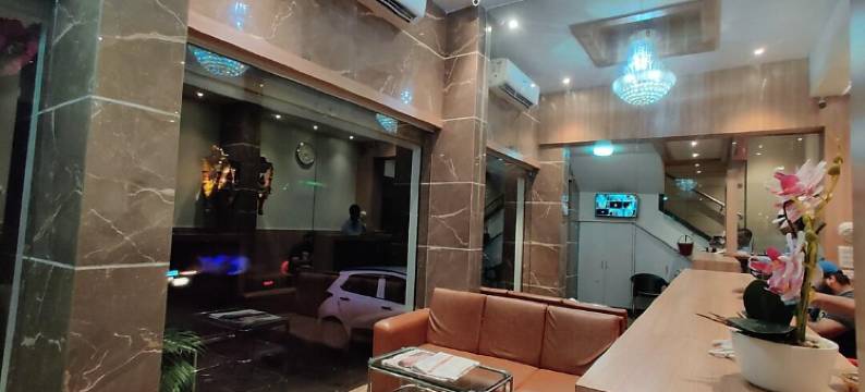 皇家橡树酒店(Royal Oak Hotel)图片