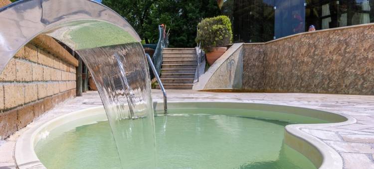 Spa Apartment with Garden图片