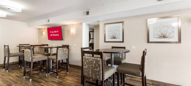 莫顿格罗夫红顶酒店(Red Roof Inn Morton Grove)图片