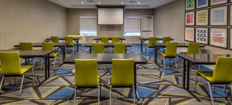 智选假日套房酒店里诺机场(Holiday Inn Express & Suites Reno Airport)图片