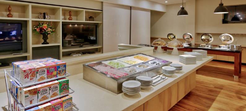 Holiday Inn 罗斯威尔(Holiday Inn ROSWELL by IHG)图片