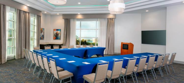 欢朋酒店及套房克利尔沃特海滩(Hampton Inn & Suites Clearwater Beach)图片