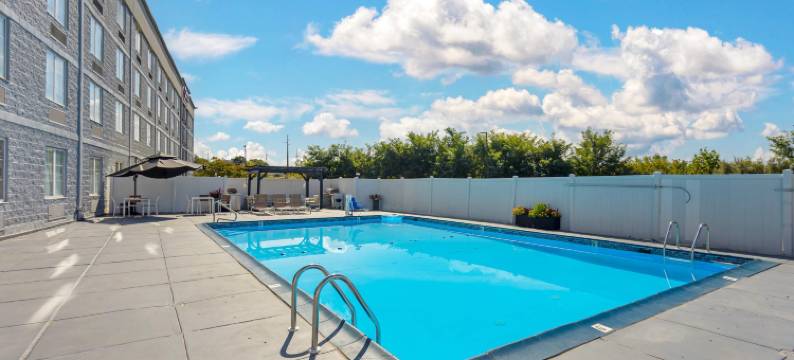 波茨敦东部门户舒适套房酒店(Comfort Inn & Suites Pottstown Eastern Gateway)图片