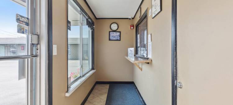 Curry’s 汽车旅馆 OYO 萨吉诺 MI(Curry’s Motel by OYO Saginaw MI)图片