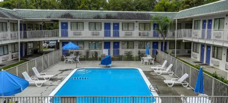 艾伦港巴顿鲁热6号汽车旅馆(Motel 6 Port Allen, la - Baton Rouge)图片