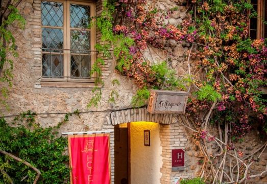 Chateau le CagnardHotel Overview