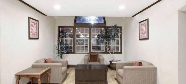 德克萨斯斯塔福德 - 西南休士顿 - 舒格兰 6 号汽车旅馆(Motel 6 Stafford, TX – SW Houston - Sugarland)图片