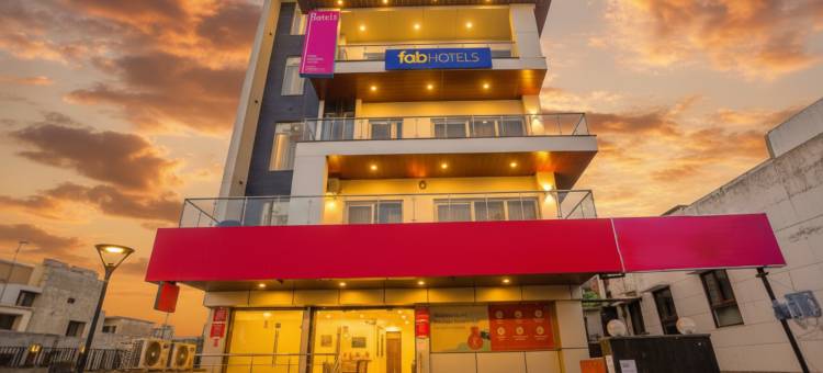 FabHotel F9 诺伊达第27区(FabHotel F9 Noida Sector 27)图片