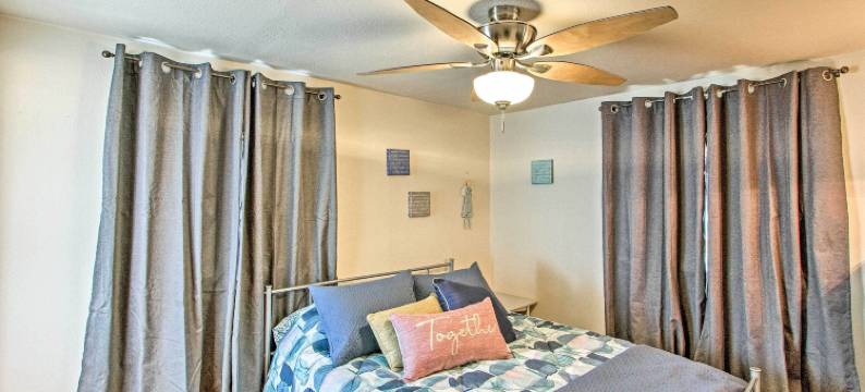 位于市中心附近，有火坑的可爱塔科马小屋！(Lovely Tacoma Cottage w/ Fire Pit, Near Dtwn!)图片