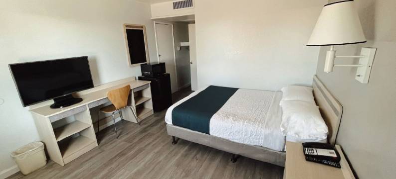 霍尔布鲁克6号汽车旅馆(Motel 6 Holbrook, AZ)图片