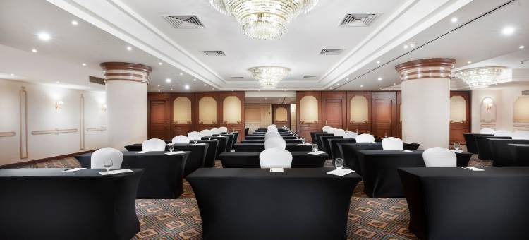 尼罗河宫殿及会展中心施柏阁酒店(Steigenberger Nile Palace Luxor - Convention Center)图片