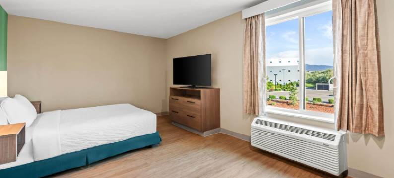 回声套房延长住宿里诺(Echo Suites Extended Stay by Wyndham Reno)图片