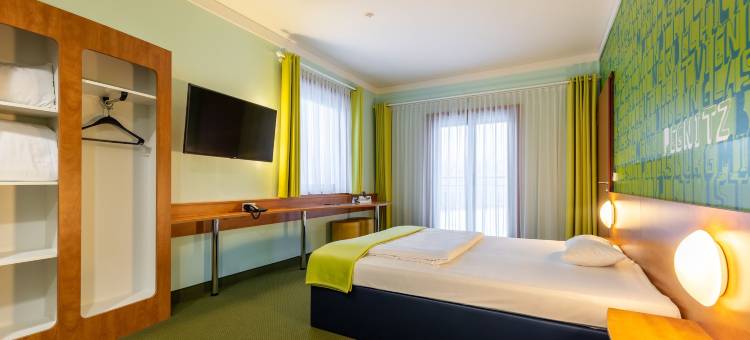 法兰克瑞士高速公路服务区酒店(Raststättenhotel Fränkische Schweiz)图片