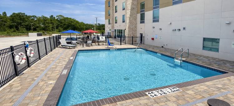 杰克逊维尔-麦克伦尼I-10智选假日套房酒店(洲际旗下)(Holiday Inn Express & Suites Jacksonville - Macclenny I-10 by IHG)图片