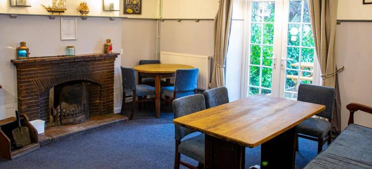 萨顿斯泰思酒店(Sutton Staithe Hotel)图片