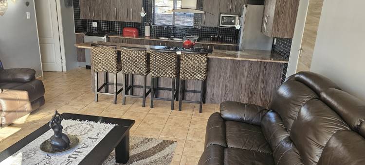 Menza Self-Catering in George South Africa- Your Home-Away-from Home图片