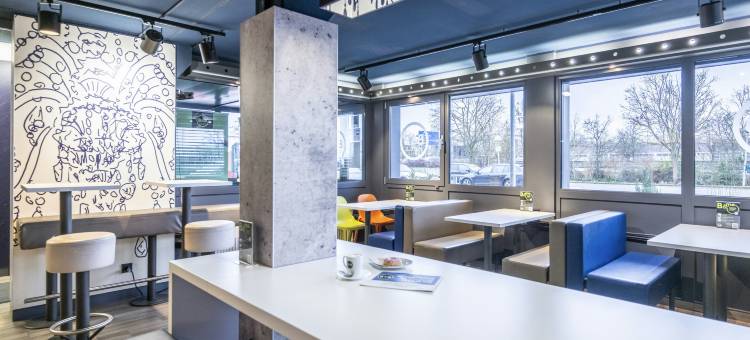 多特蒙德机场 B&B 酒店(B&B Hotel Dortmund-Airport)图片