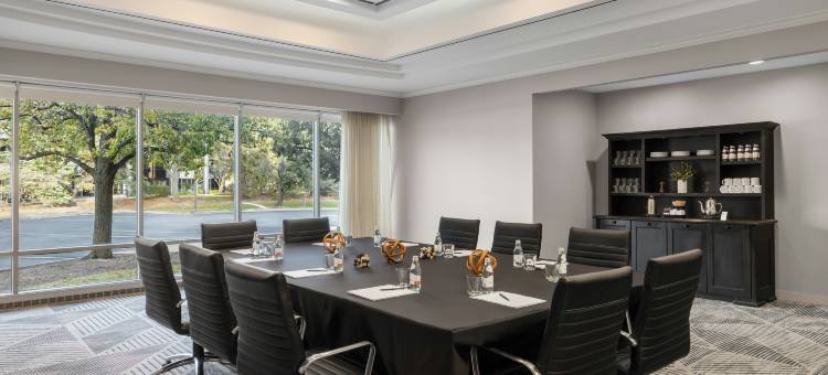 芝加哥唐纳斯格罗夫欢朋套房酒店(Hampton Inn & Suites by Hilton Downers Grove Chicago)图片