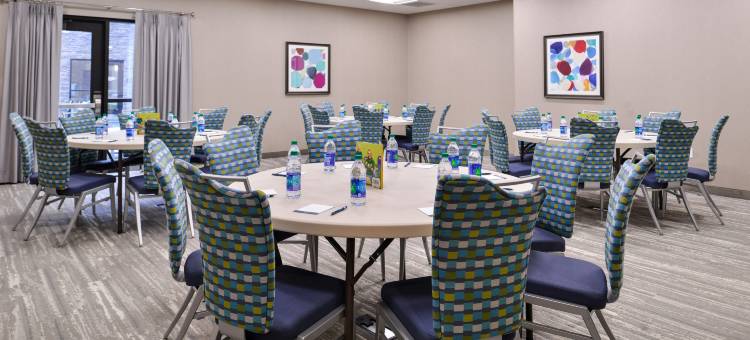 德梅因机场Homewood Suites by Hilton(Homewood Suites by Hilton - des Moines Airport)图片