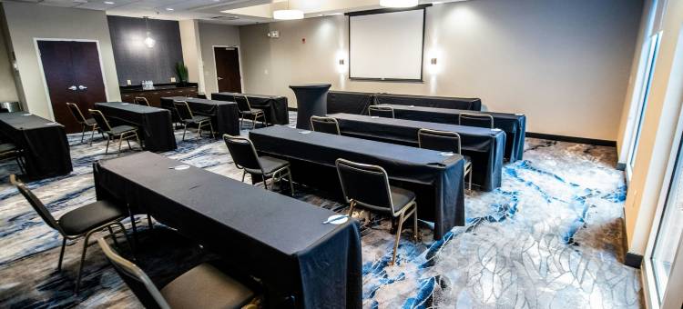华盛顿县娱乐场区万枫酒店及套房(Fairfield Inn & Suites Washington Casino Area)图片