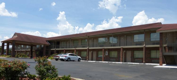 田纳西州克利夫兰红顶套房酒店(Red Roof Inn & Suites Cleveland, TN)图片