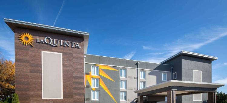 亚特兰大机场南拉昆塔温德姆套房酒店(La Quinta Inn & Suites by Wyndham Atlanta Airport South)图片