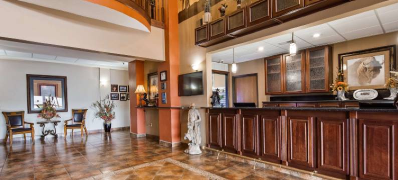 乡村贝斯特韦斯特优质套房酒店(Best Western Plus Country Inn  Suites)图片