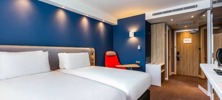 比斯特智选假日酒店(Holiday Inn Express Bicester)图片