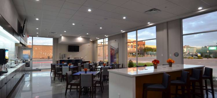 格洛贝斯特韦斯特伊尼德市中心会议中心酒店(GLō Best Western Enid OK Downtown/Convention Center Hotel)图片